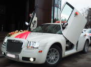 Отвезем в ЗАГС. Свадебные машины  Chrysler 300C 