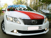 Красивые машины для свадьбы Toyota Camry 